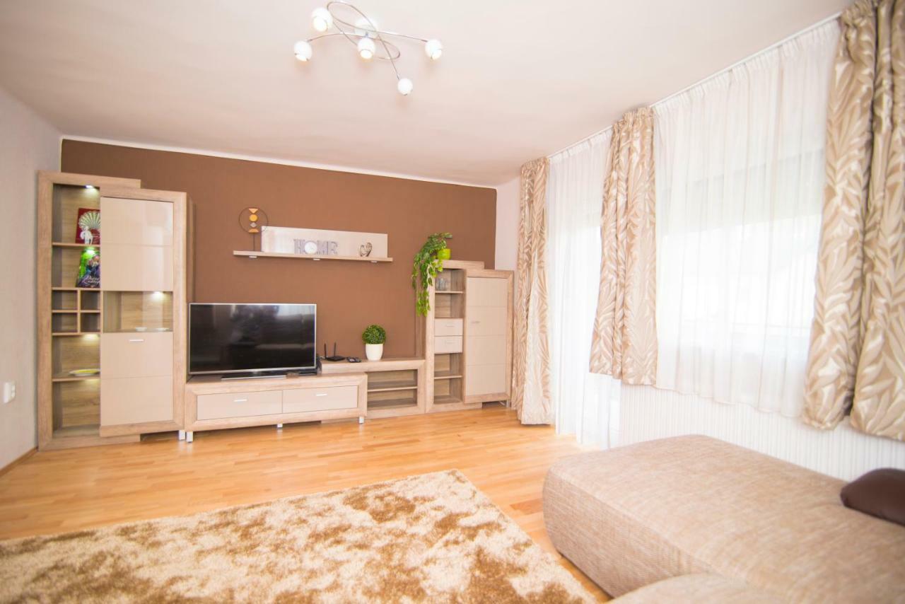 Oeskarszt Apartman Urkut Extérieur photo